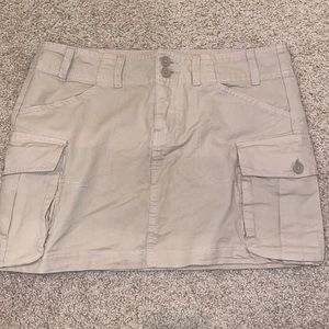 NWT Brandy Melville Khaki Cargo Skirt